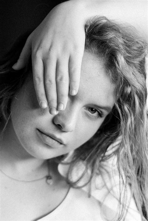 Irina Pavlova: from Russia to Gossip Girl's Reboot - ModelManagement