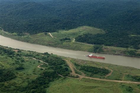 Onu Lanza Alerta Crisis En Canales De Suez Y Panamá Aumentaría Los