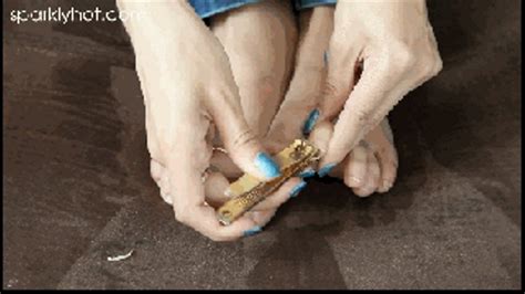 Nail Cutting III HD MP4 SparklyHots Hot Clips Clips4sale