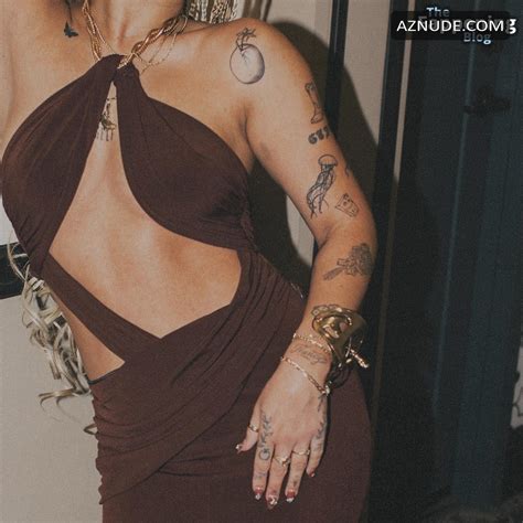 Kiana Lede Sexy And Nude Photos Collection AZNude