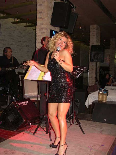 Hot Sexy Elif Karl Bikini Pics