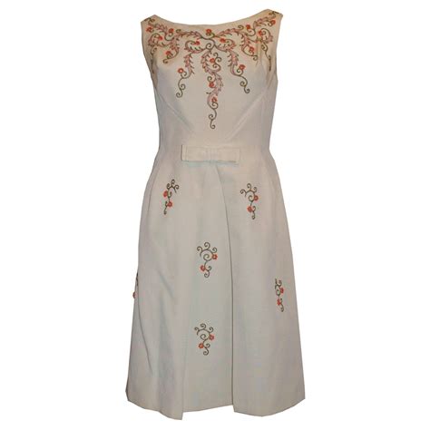 Vintage White Cocktail Dress with Bead Detail For Sale at 1stDibs