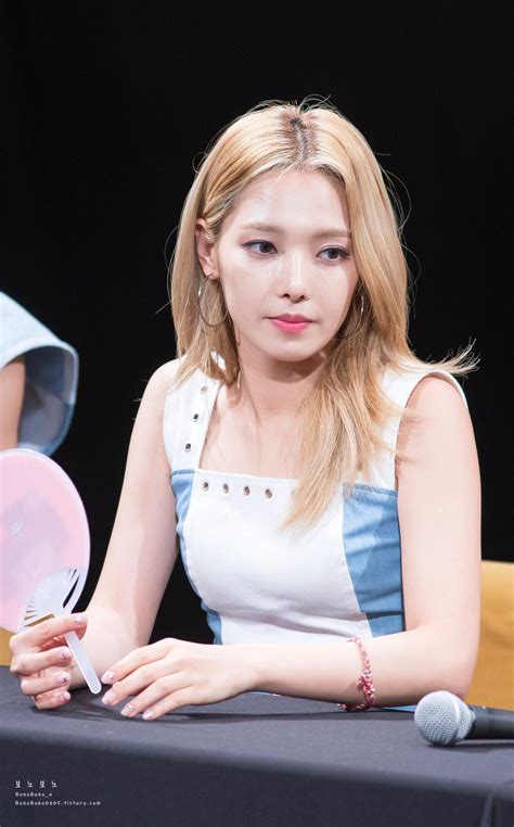 Category:Jeon Somin - Wikimedia Commons
