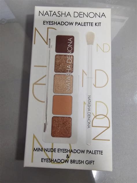 Natasha Denona Mini Nude Eyeshadow Palette Brush Gift Set Holiday Limited Edition Beauty