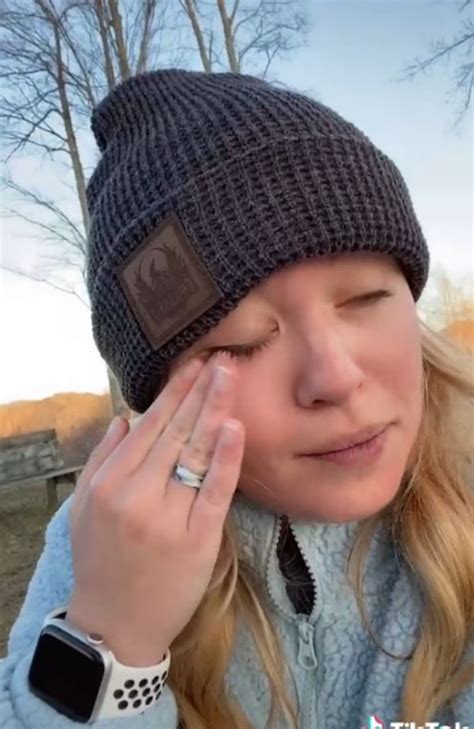 Woman Accidentally Shares Naked Wine Glass Photo To Instagram News Au Australias