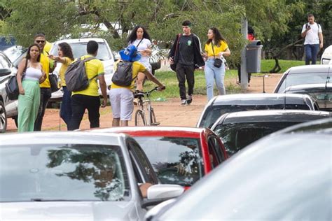 Fotos Brasilienses Lotam Bares No Df Para Primeiro Jogo Do Brasil Na