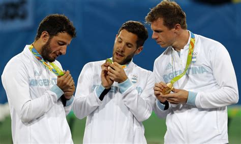 Argentinas First Mens Olympic Field Hockey Medal Is Gold Daily Mail