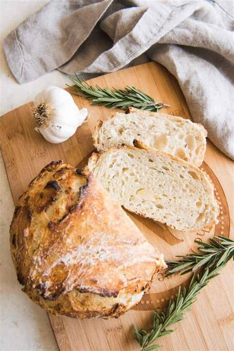 Roasted Garlic And Rosemary No Knead Artisan Bread House Of Nash Eats