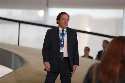 Funcion Rias Denunciam Presidente Da Caixa Por Ass Dio Sexual Banda B