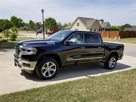 Dodge Ram 2015 Lifted