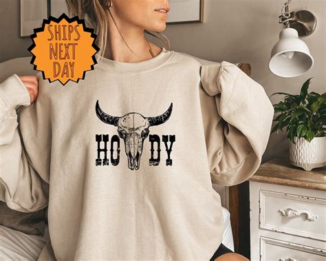 Howdy Sweatshirt Western Sweater Southern Sweater Country Etsy