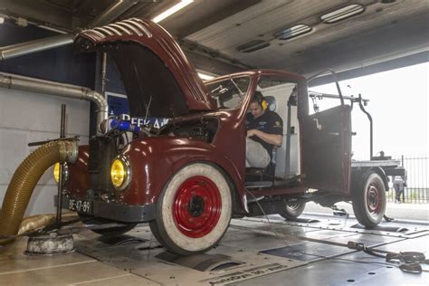 Barkas Framo V Op De Rollenbank Autoweek