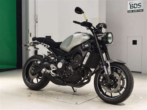 Купить б у Yamaha XSR инжектор передач во Владивостоке серебристый naked bike года на