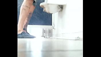 Espiando Hombre Orinando XVIDEOS
