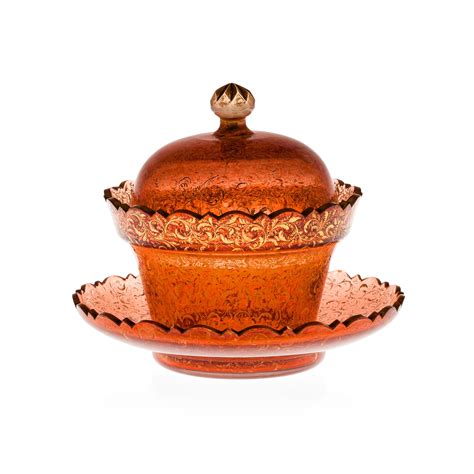 A RUSSIAN BONBONIÉRE. РУССКАЯ БОНБОНЬЕРКА ДЛЯ КОНФЕТОК. - Bukowskis