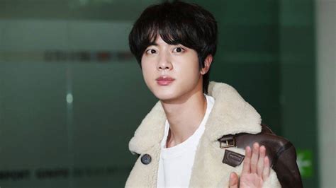 K Pop Star Jin From Bts Begins Military Service