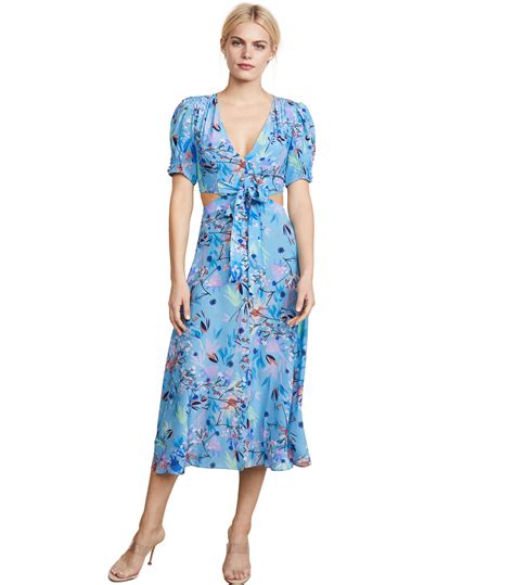 How to Shop Cocktail Dresses for Big Busts | Who What Wear