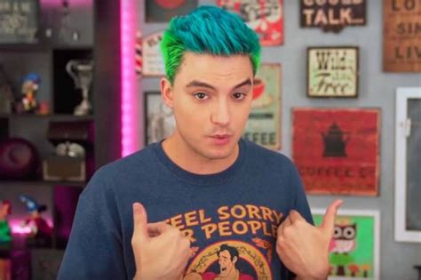 MidiaNews Felipe Neto faz desabafo após vazamento de vídeo nude