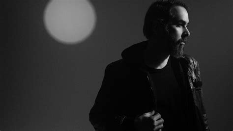 Cigarettes After Sex lança o novo single Baby Blue Movie Day Feed