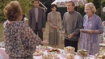 A Barbecue At Violets Keeping Up Appearances 5x08 Tvmaze