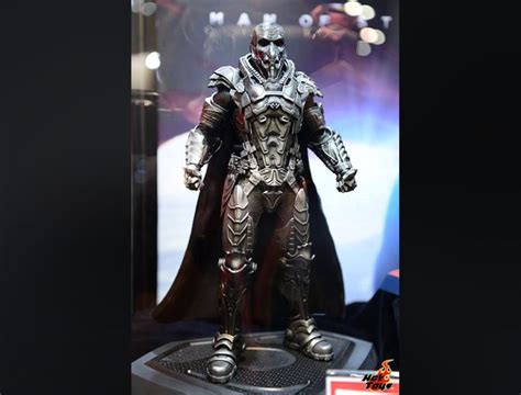 Hot Toys The 15th Animation Comic Game Hong Kong 2013 Begins