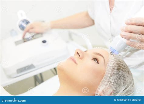 Microcurrent Facial Dermatology Procedure Model Aesthetic