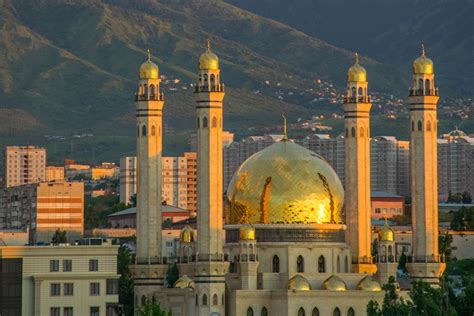 Culture & Cuisine of Kazakhstan | Kazakhstan Tours | Regent Holidays