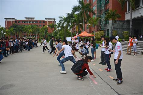 学部团总支举办“三走”系列活动之第十一届“阳光越野”学院新闻新闻通知计算机工程学院