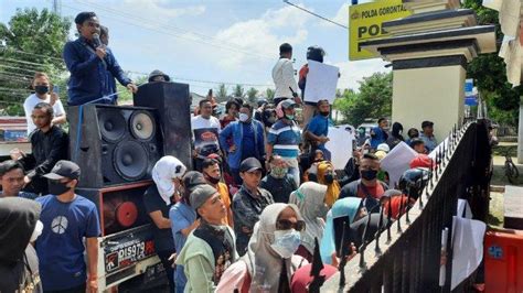 Korban Investasi Bodong Unjuk Rasa Di Mapolda Gorontalo Tribun Gorontalo