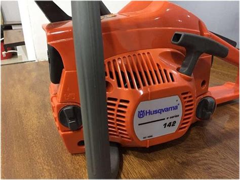 Бензопилы Хускварна: обзор популярных моделей, особенности устройства