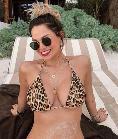 Hot Sexy Lulu Pantoja Bikini Pics