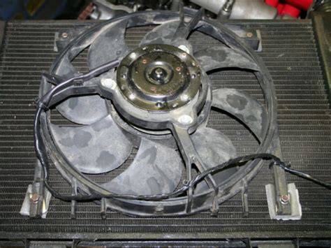 Схема подключения вентилятора охлаждения через реле и датчик ...