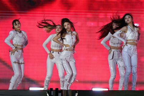 Shin Yu Na Yuna Itzy Itzy All In Us Nude Onlyfans The Fappening Plus