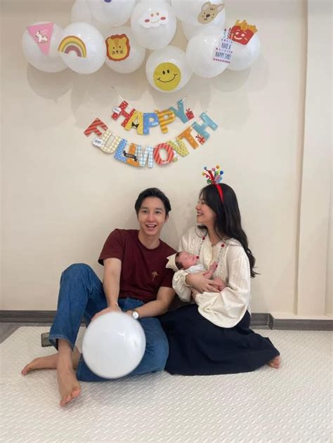 Hot girl Mẫn Tiên và chồng ca sĩ tổ chức tiệc đầy tháng cho con lần đầu có ảnh gia đình ba