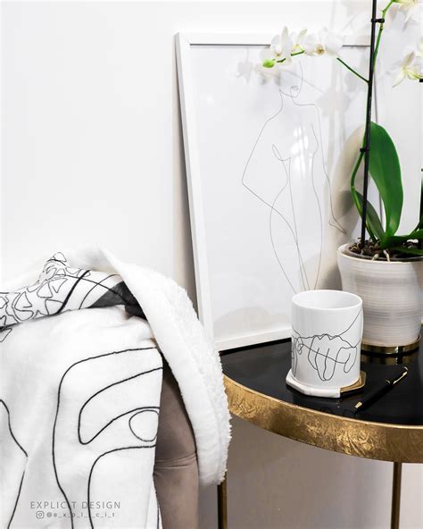 Abstract One Line Female Figure Printable Minimalist Nude Etsy Canada