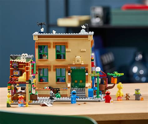 Игрален комплект конструктор ЛЕГО Ideas 21324 - 123 Sesame Street | КОМСЕД