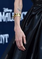 Angelina Jolie Nude Celebrities Forum FamousBoard Page