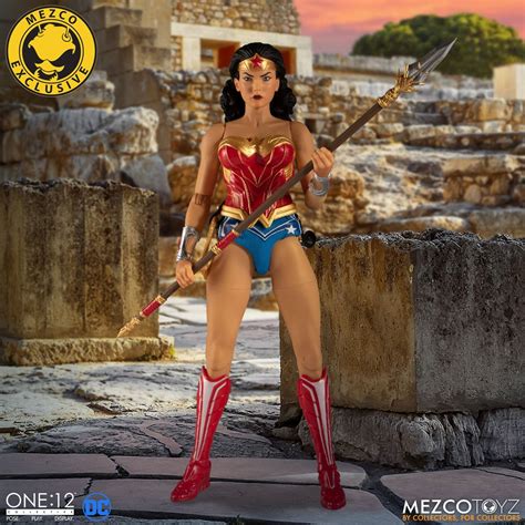 DC Comics Wonder Woman Classic Edition One 12 Collective By Mezco