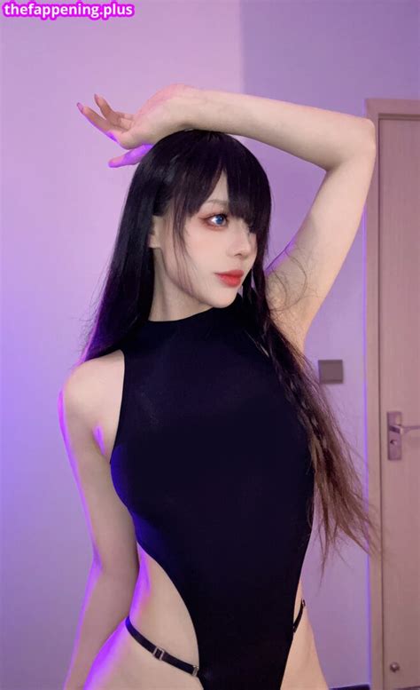 Ah Jiu Jiu Yan ajiuconbugugu nine words 九言 xinyi weng Nude OnlyFans Photo The