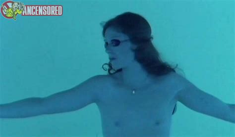 Naked Pascale Rivault In Le Voyage De Noces