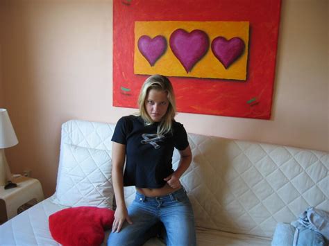 Amateur Photos 820 Nude Photos6459 25701 Porn Pic