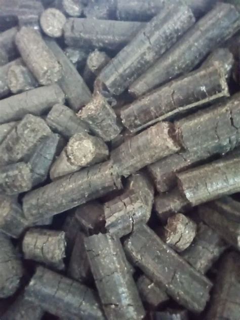 Saw Dust Biomass Briquettes For Boiler Thickness Mm Dia At Rs