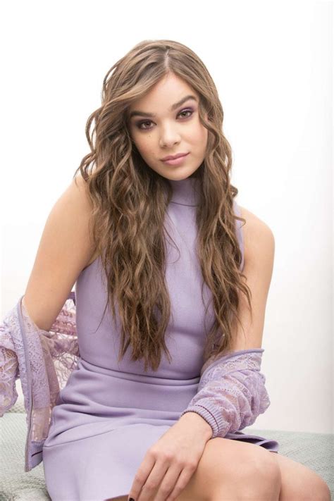 Hailee Steinfeld Hailee Steinfeld Wiki Fandom