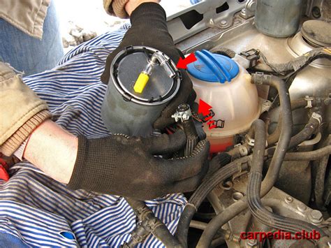 Как часто менять топливный фильтр шкода фабия - фото