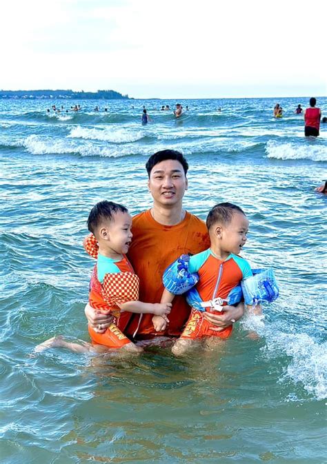 Sao Vi T B O Thanh Di N Bikini H T M T Ph Ng Oanh Vai Tr N G I C M