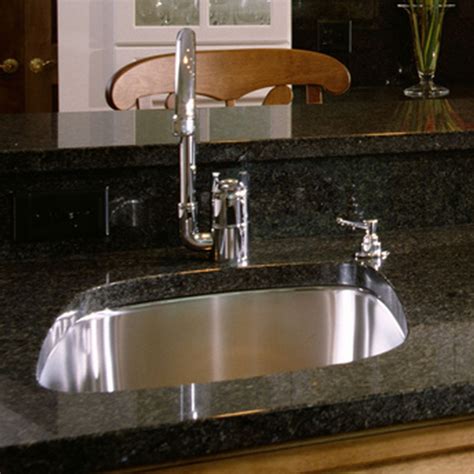 Granite Countertop Kitchen Sink Things In The Kitchen