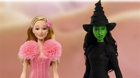 Las Cajas De Barbie De Wicked Movie Env An A La Gente A Un Sitio De Pornograf A Hardcore