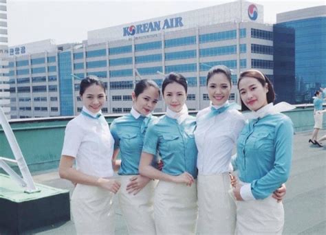 Hot girl hàng không từng là bạn gái Sơn Tùng M TP Giàu có với cuộc sống an yên