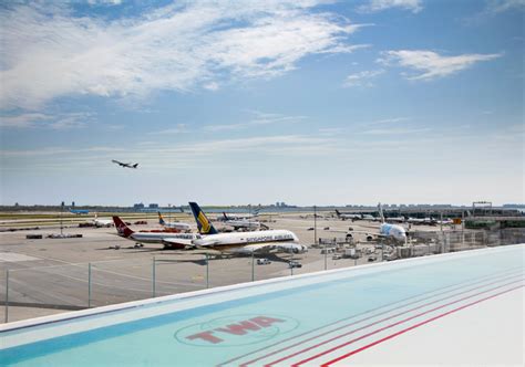 Twa Hotel Opens Inside Eero Saarinen S Building At Jfk Airport