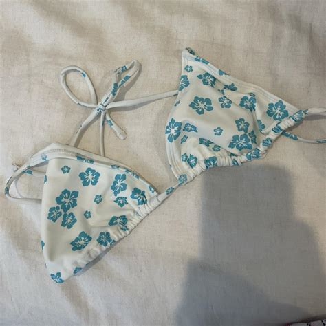 Glassons Bikini Top Never Worn Depop